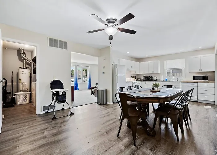 No Stairs/workers/family/parkng/gameroom&yard *